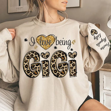 Personalized I Love Being Gigi Leopard Sweatshirt, Custom Nickname Grandma with Grandkids Names Shirt