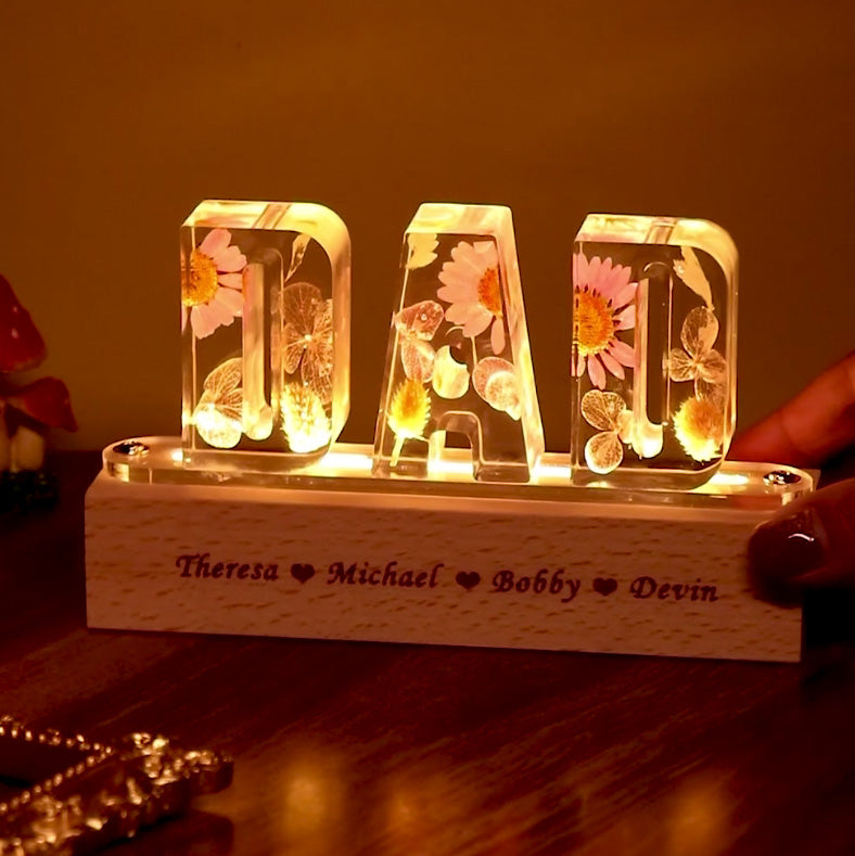Personalized MOM flower lamp