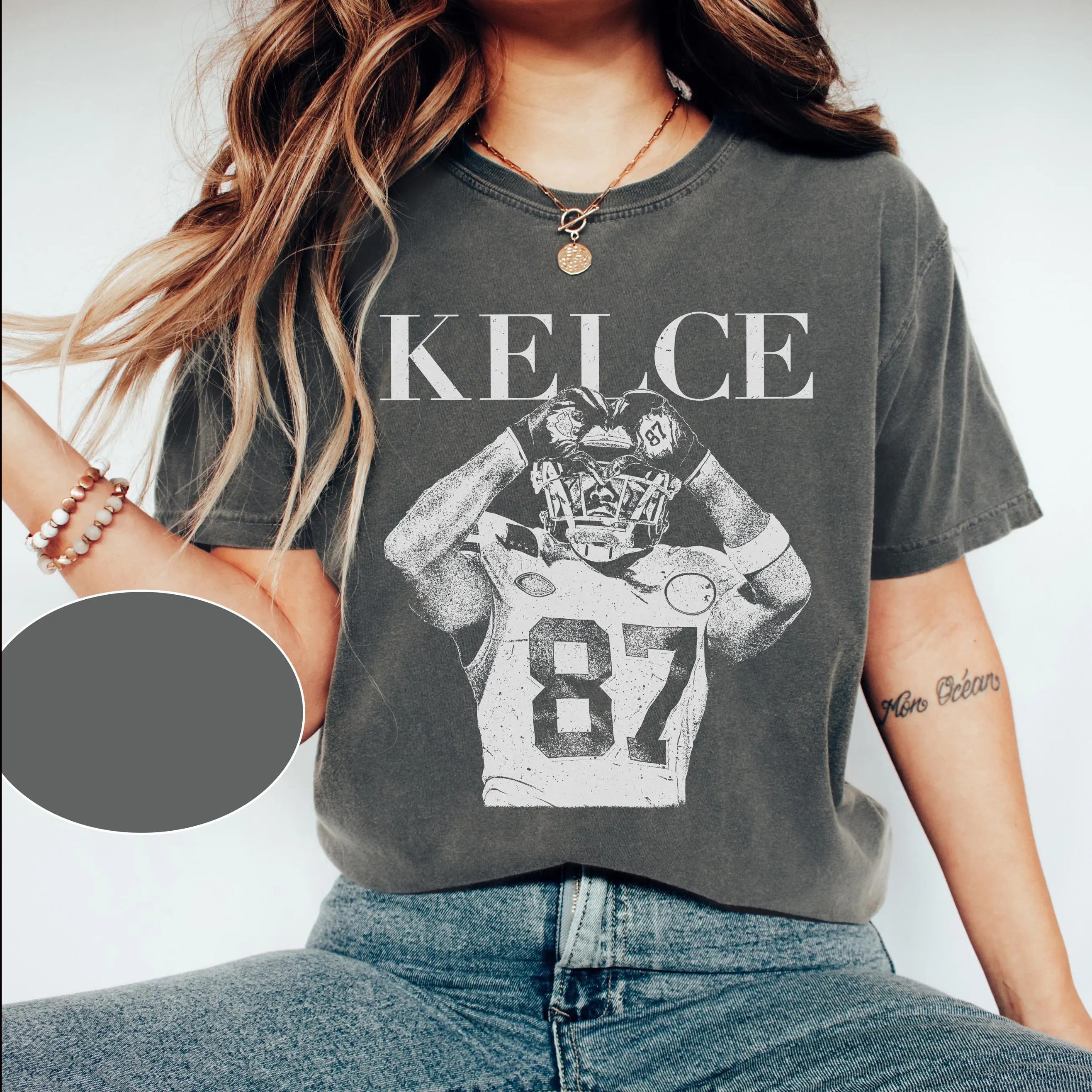Vintage Travis Kelce & TS Era T-Shirt: Kansas Chiefs Fan Apparel